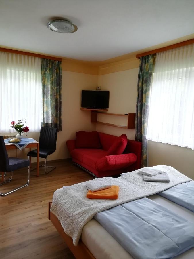 Pension Strauss Sankt Lorenzen ob Murau Buitenkant foto